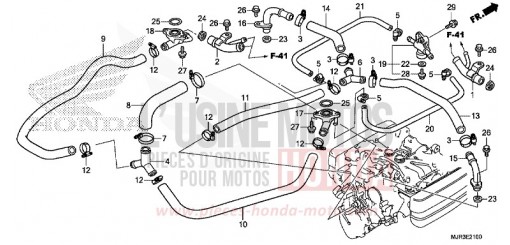 TUYAU D'EAU GL1800CF de 2015